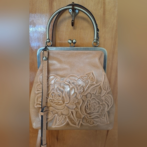 Patricia Nash Handbags - Patricia Nash Novella Kisslock Frame Bag Biscuit Tooled Leather Brown Floral EUC